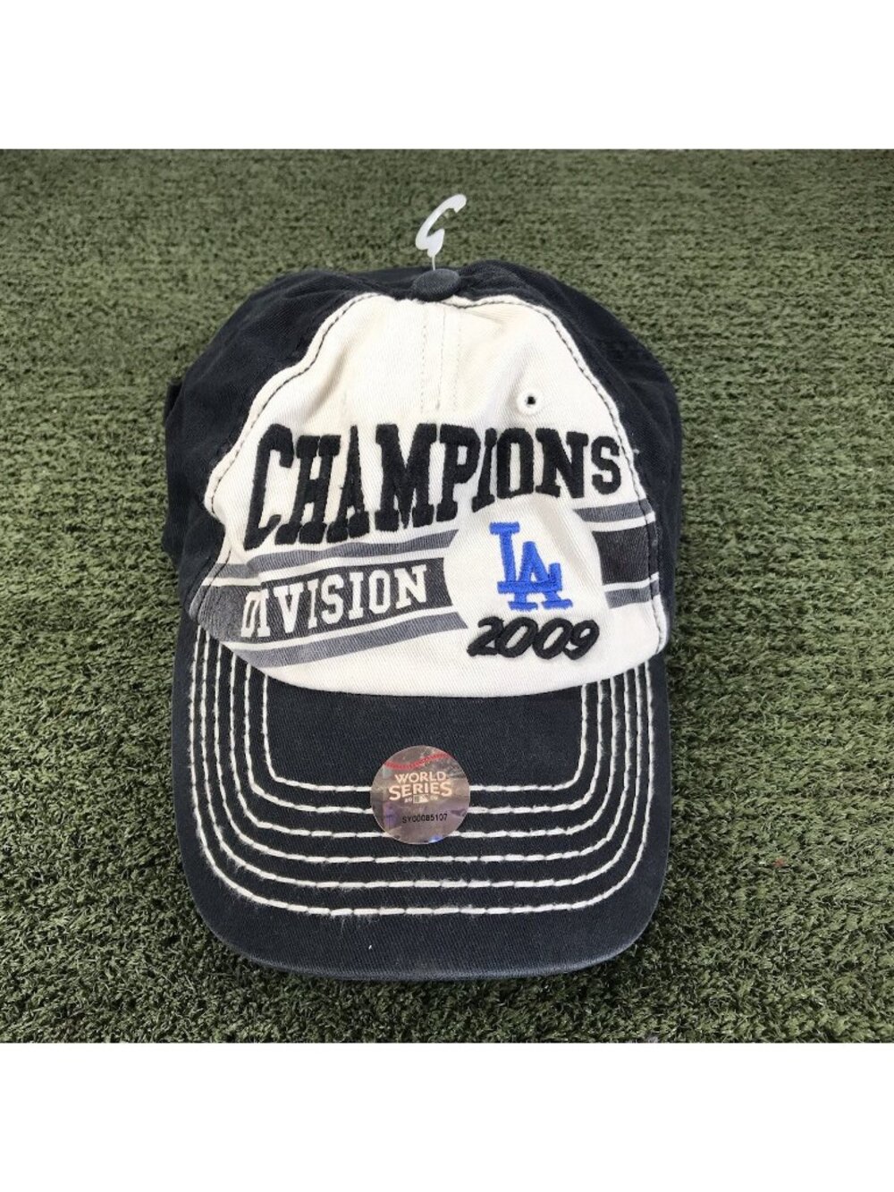 Los Angeles LA Dodgers Men's New Era 9TWENTY 2009 World Series Champions Cap Hat